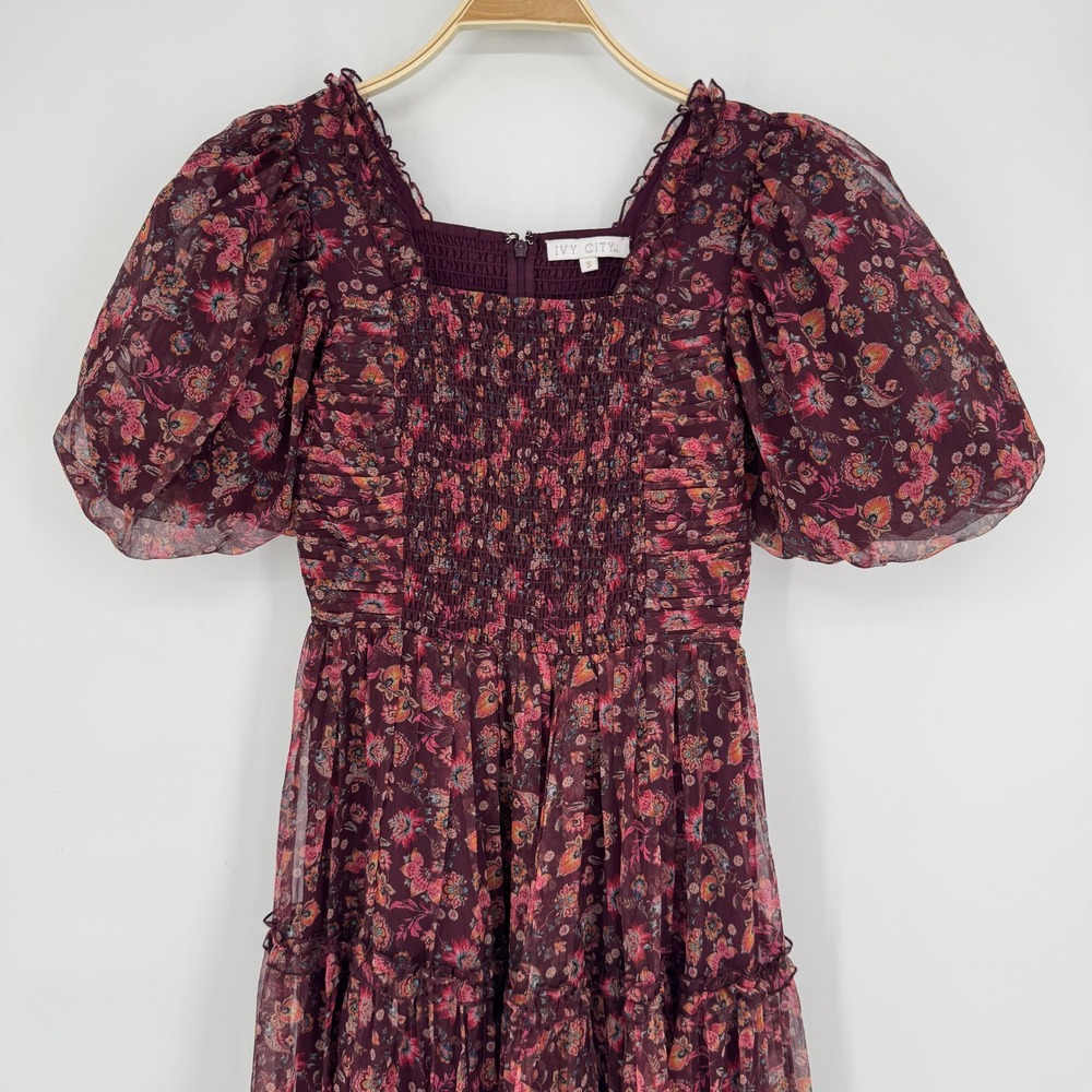 Ivy City Co Stephanie Dress Small Burgundy Floral Smocked Cottagecore Romantic - Picture 5 of 12